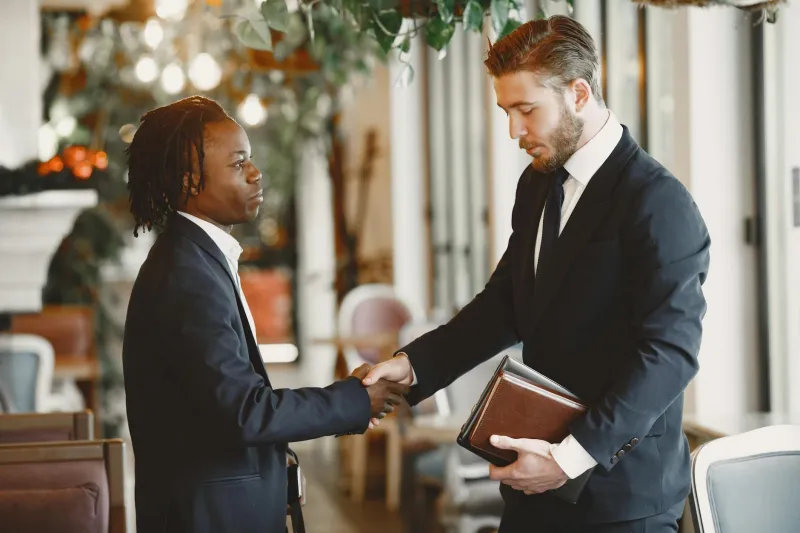Souveräne Verhandlungskultur: Erfolgsfaktoren für ausgewogene Geschäftsabschlüsse im deutschen Markt